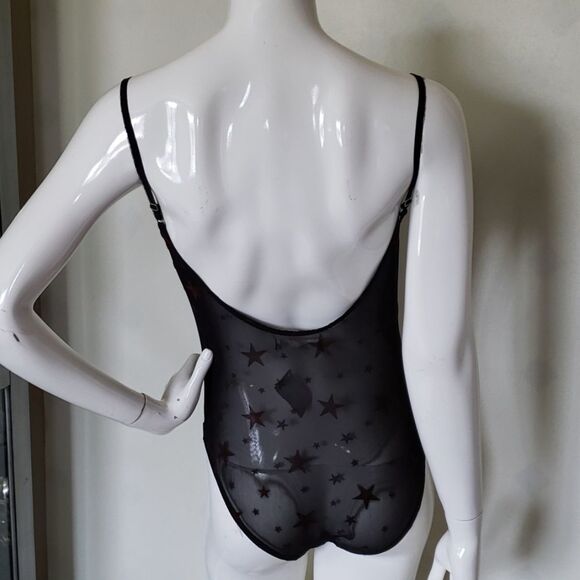 HONEY PUNCH NWOT womens M black sheer & velvet stars onesie - Picture 2 of 4